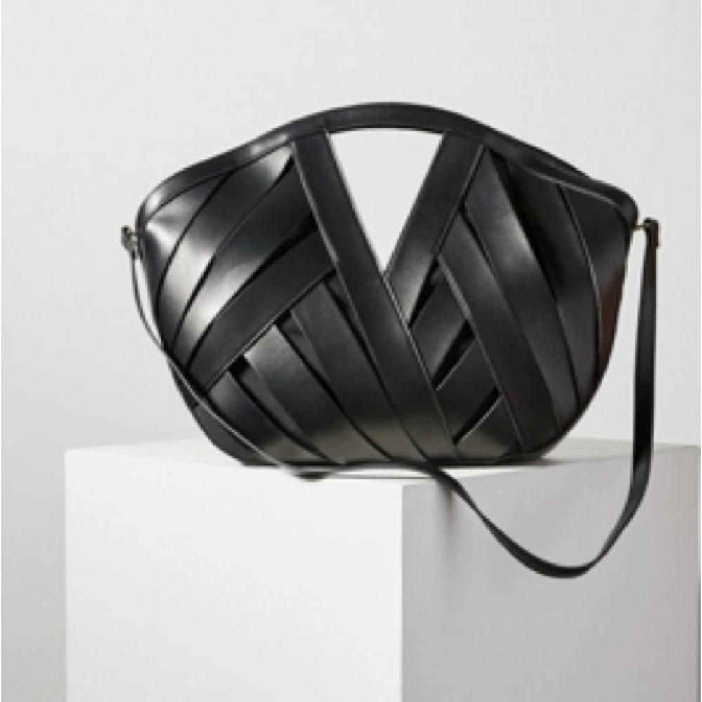 ANTHROPOLOGIE Black Structured Woven Basket Bag Crossbody or Handbag OS - Picture 4 of 13